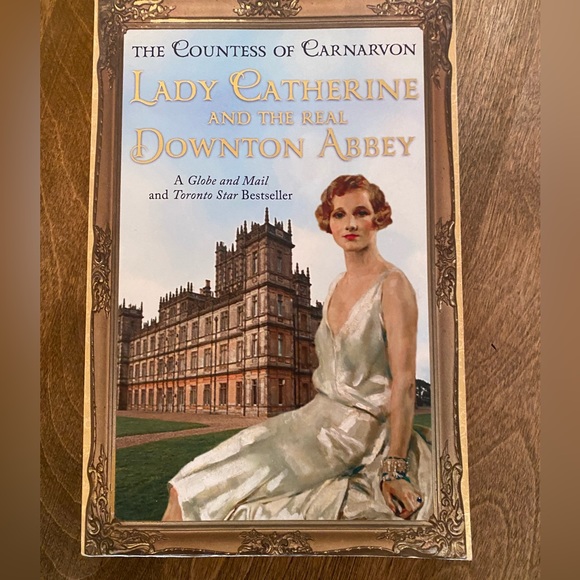 Downton Abbey Blu-ray and The book Lady Catherine and the Real Downton Abbey. - Picture 2 of 12